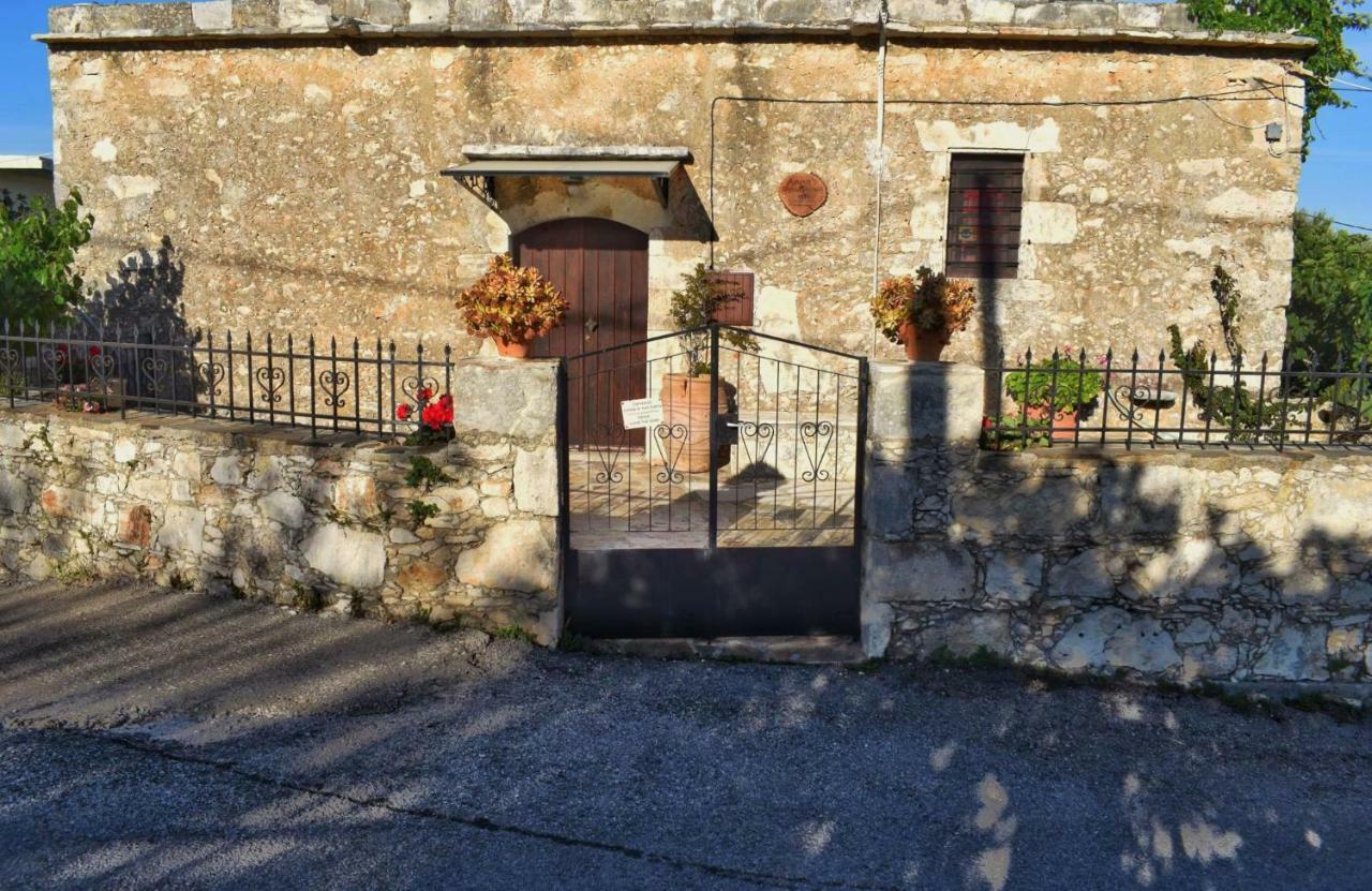 Anna'S Stone House Villa Megala Chorafia Eksteriør bilde
